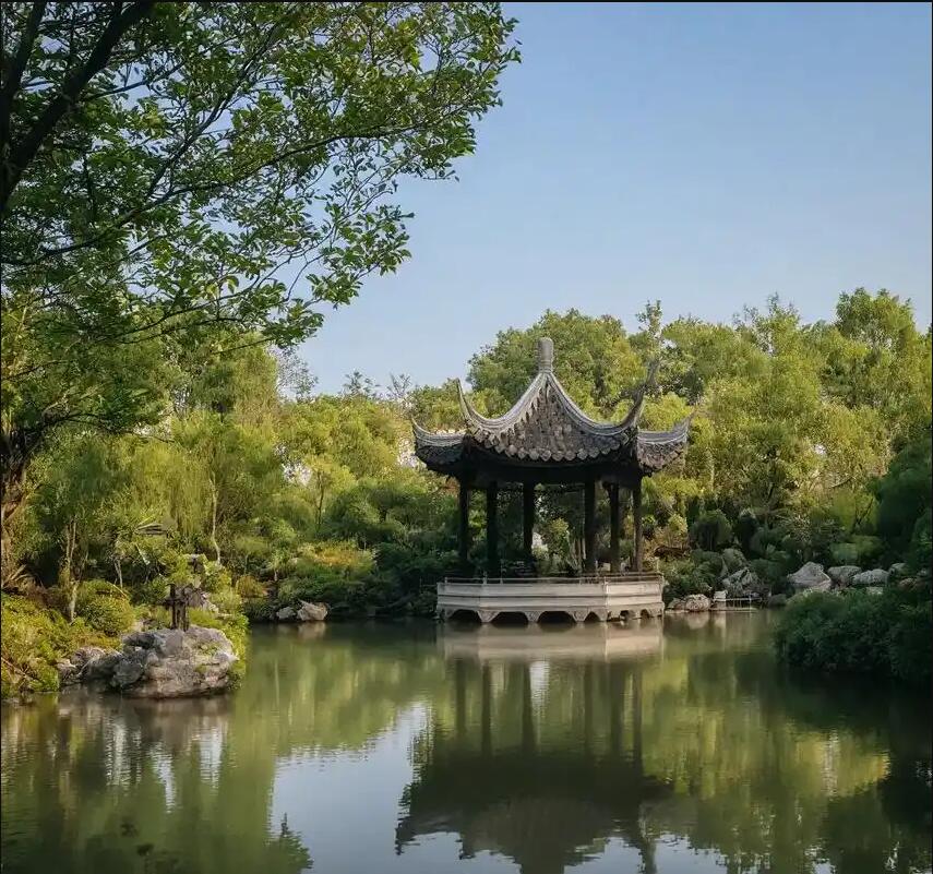 保康县忘记餐饮有限公司